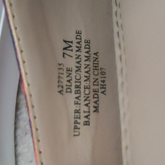 Logo Lori Goldstein Diane Printed Slip On Mule Sneaker 7M Red Blue - Picture 4 of 13